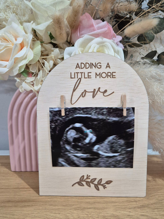 Ultrasound Photo Announcement Arch