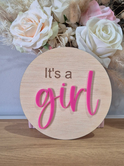It's a Girl Plaque